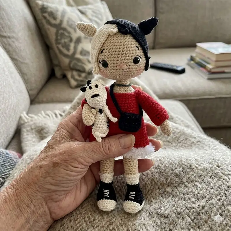 Complimentary Intermediate crochet pattern: Cruella Doll Amigurumi Pattern - Simple to follow guide