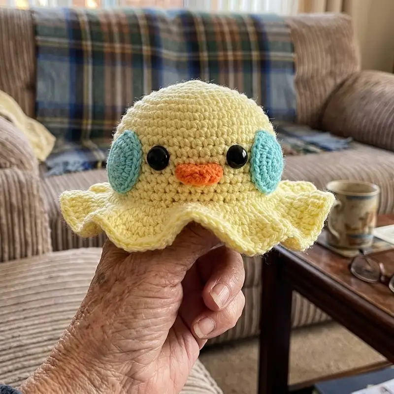 Complimentary Intermediate crochet pattern: Summertime Cuties Amigurumi Pattern - Simple to follow guide