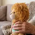 Alan the Lion Amigurumi Pattern step 3 - details and accessories