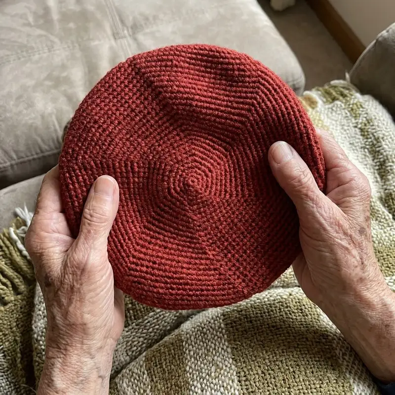 Complimentary Beginner Friendly crochet pattern: Cinnamon Beret Pattern - Simple to follow guide