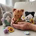 The cats and flowers Amigurumi Pattern step 1 - construction progress