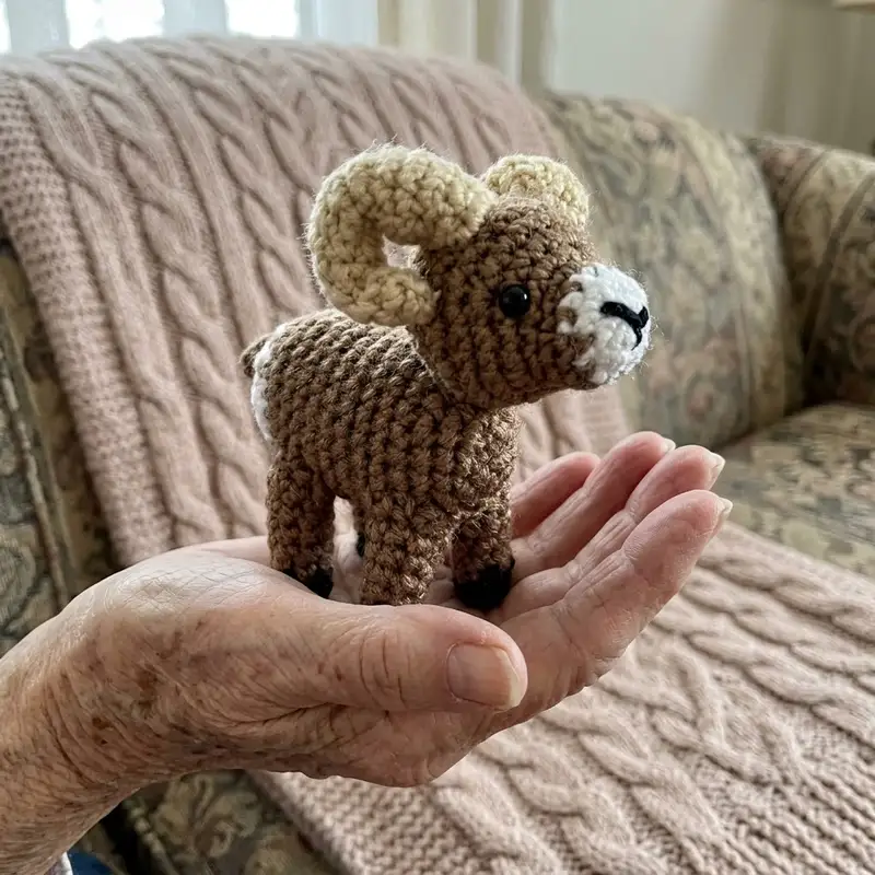 Complimentary Intermediate crochet pattern: Bobby the Bighorn Sheep Amigurumi Pattern - Simple to follow guide