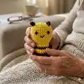 Bee No Sew Amigurumi Pattern step 4 - final assembly and finishing